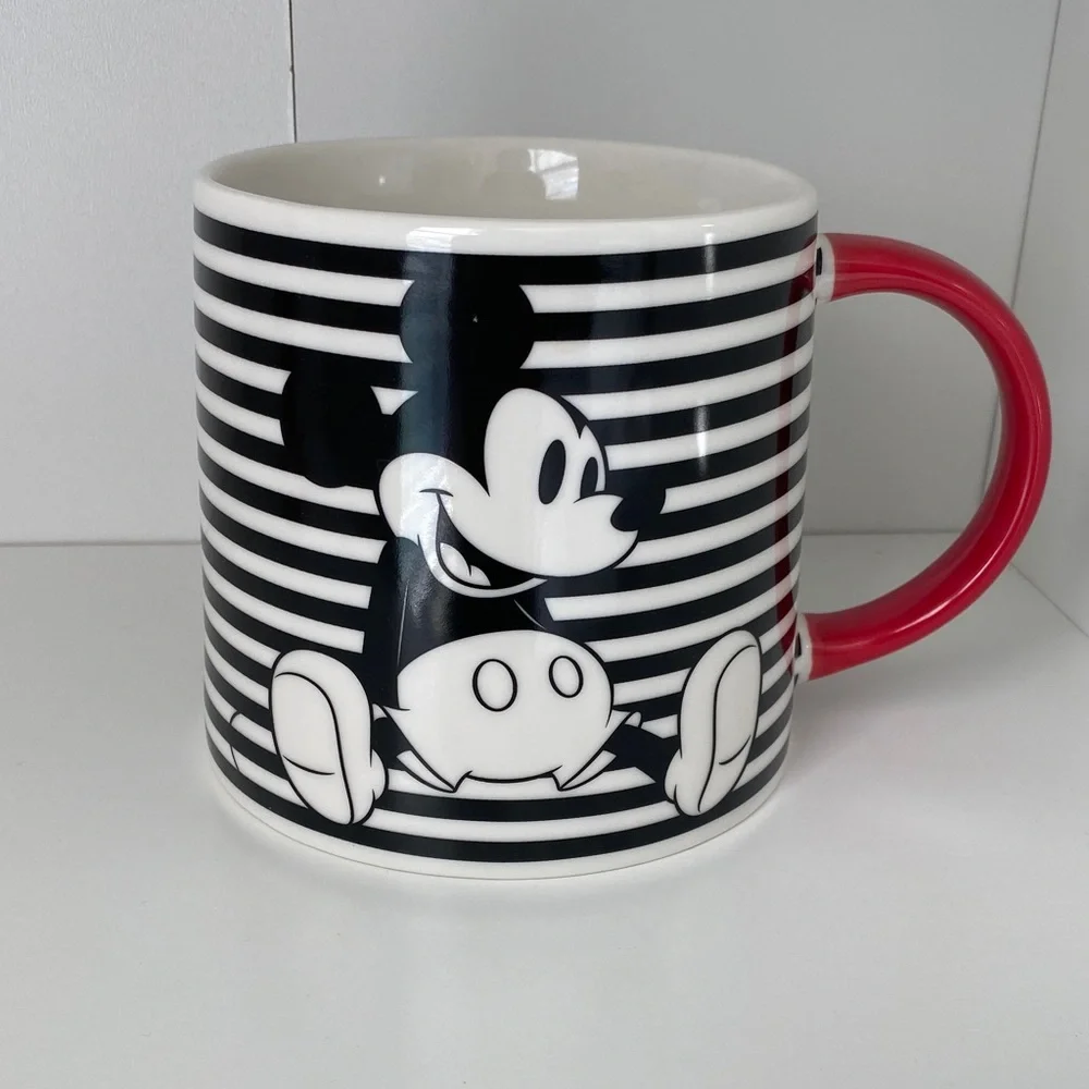 Disney by Target Mickey Mouse collection coffee mug - Picture 1 of 4